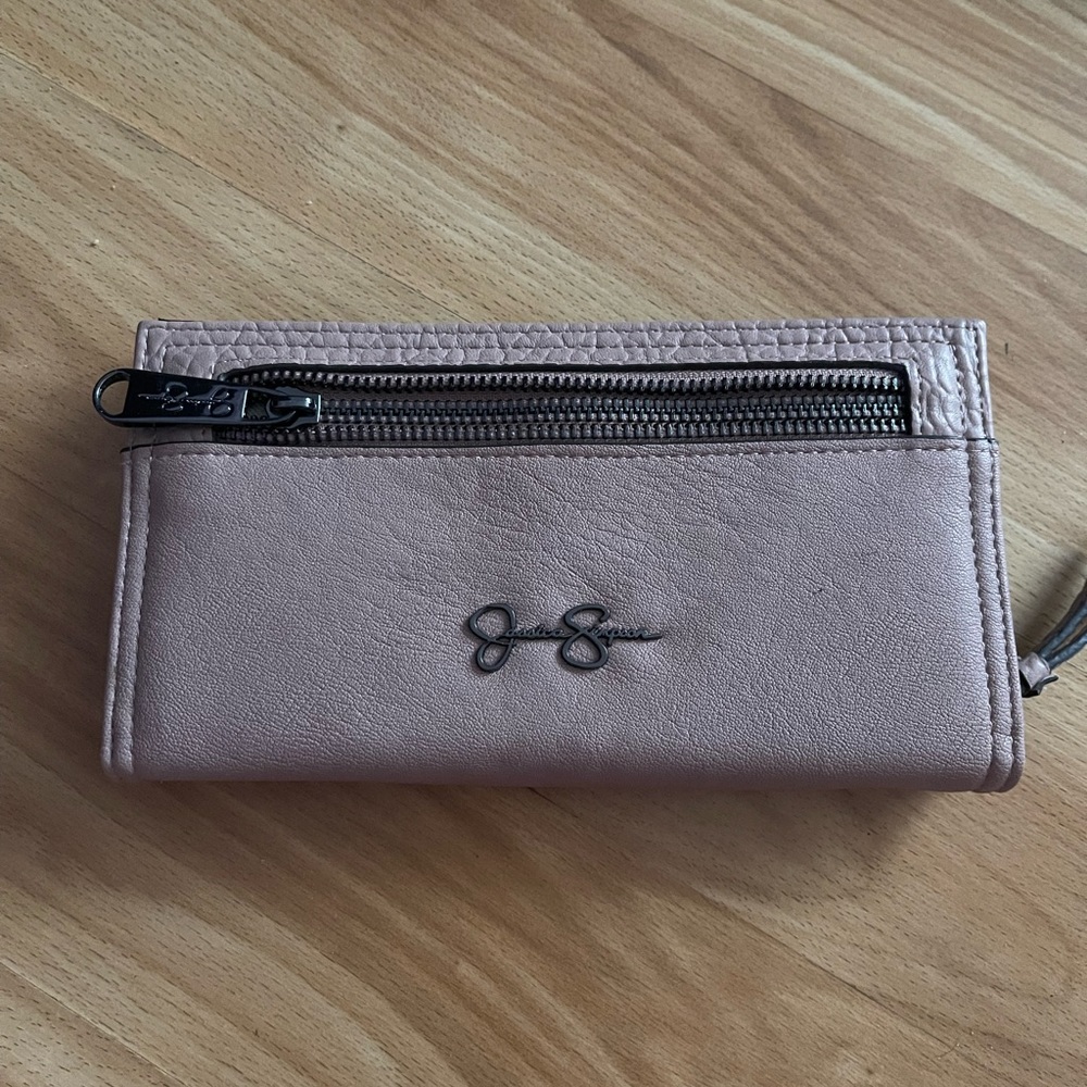 Jessica Simpson wallet